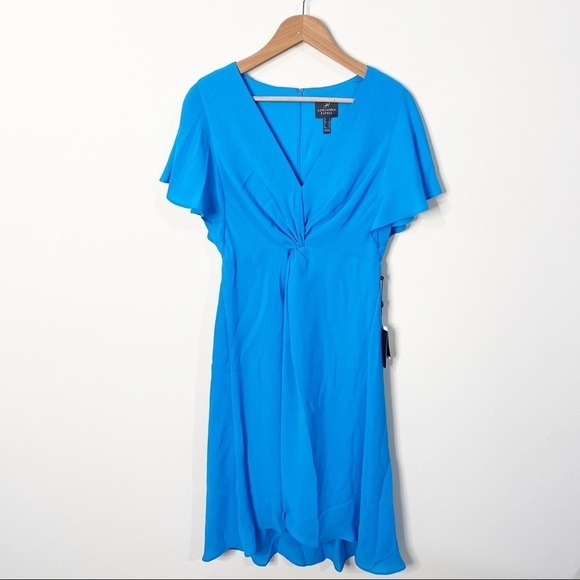 Adrianna Papell Electric Blue Twist Front Gauzy Crepe Knee Length Dress 8 US NWT - Picture 2 of 9